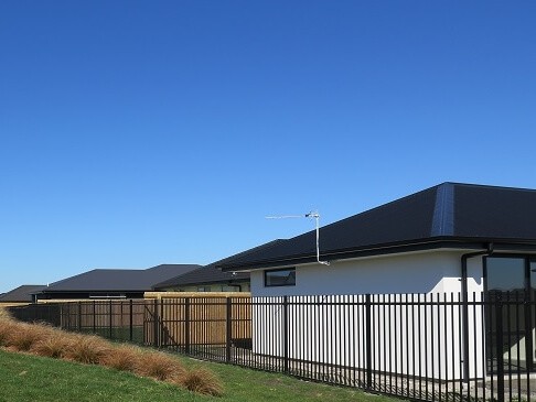 DuraPanel Vecta Aluminium Fences